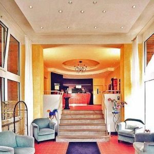 modern ausgestattete Hotel Lobby Retro-Art Hotel Lünen