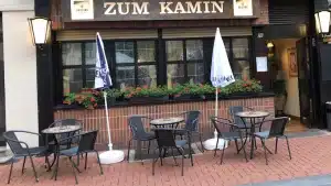 eine der wenigen guten Kneipe in der Nähe vom Retro-Art Hotel